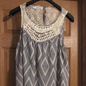 Maurice’s top size 1x